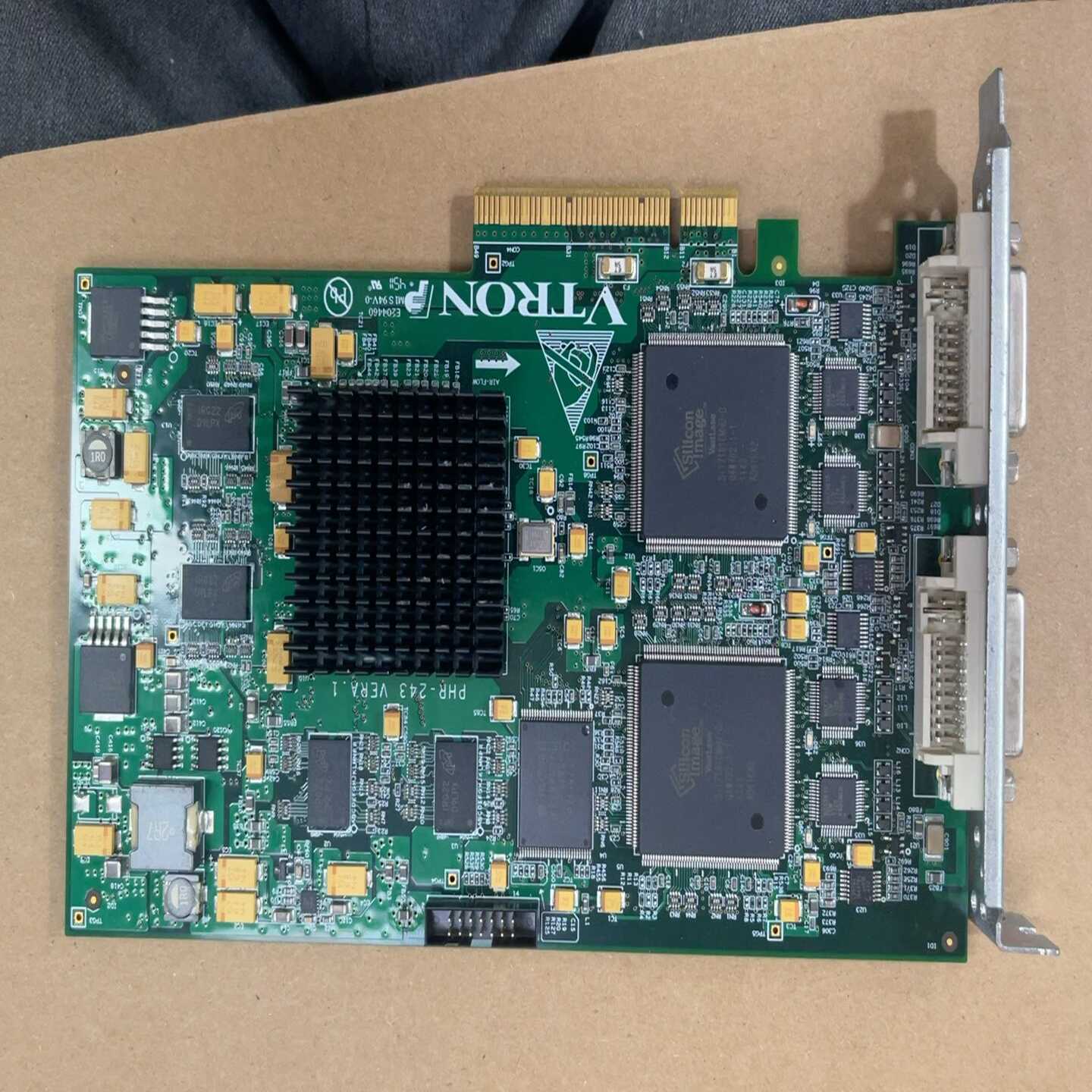 vtron威创XLAN，AP2000，AP5000处理器两通--议价商品