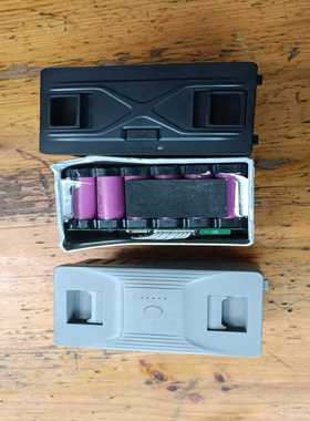 全新可充电锂离子电池，型号FSAK-002，标称电压11.1--议价商品