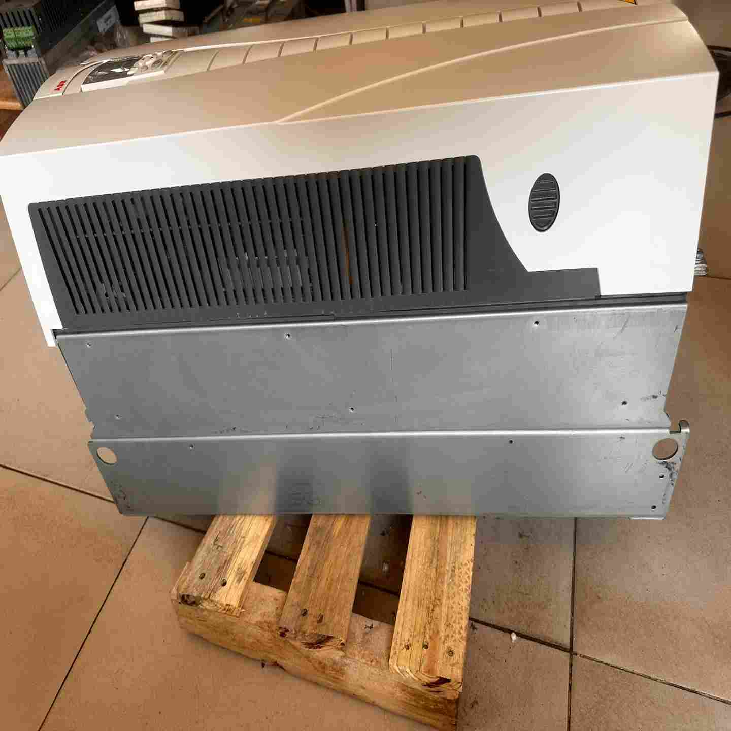 咨询-ABB变频器ACS510-01-246A-4功率132k