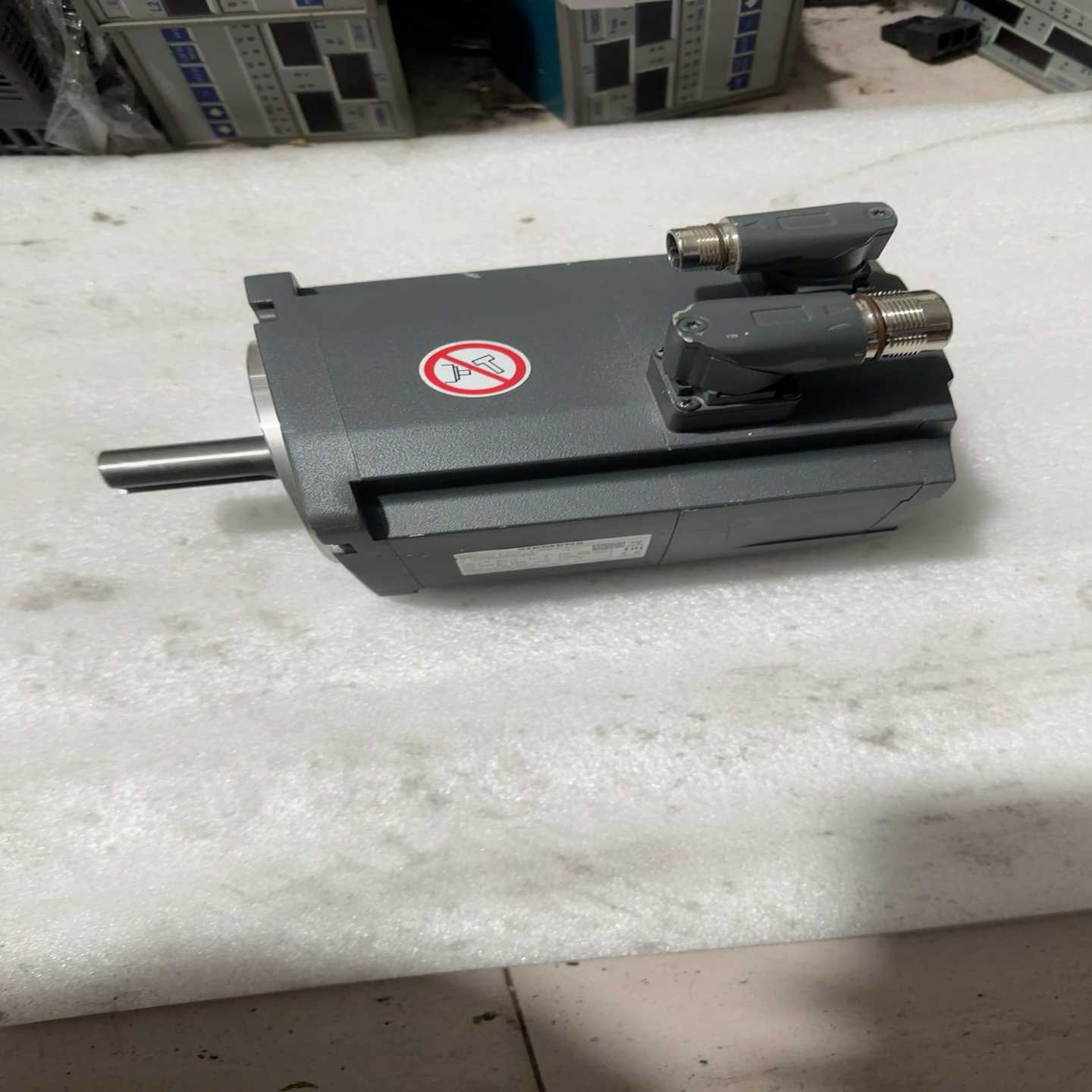 伺服电机，1FL6062-1AC61-2AA1，实物图询价