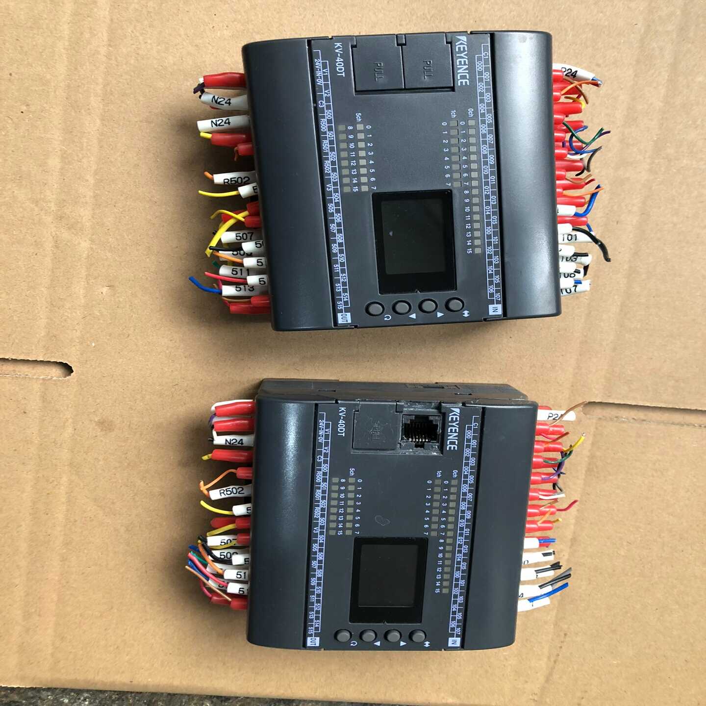 基恩士、KV－40DT、二台成色如图功能：议价适用