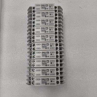 Lot De 10 ALIMENTATIONS PS TRIDONIC DALI 24033444 Expdition