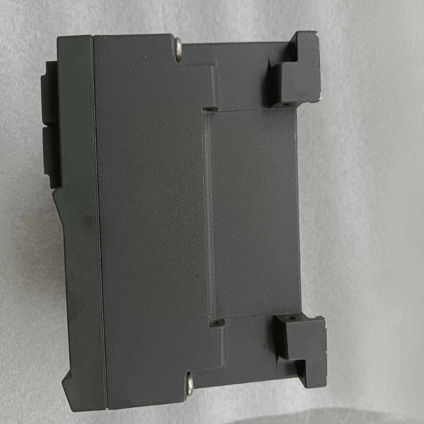 优利德UT202S 智能型数字钳形表高精度自动量程钳流表多功~询