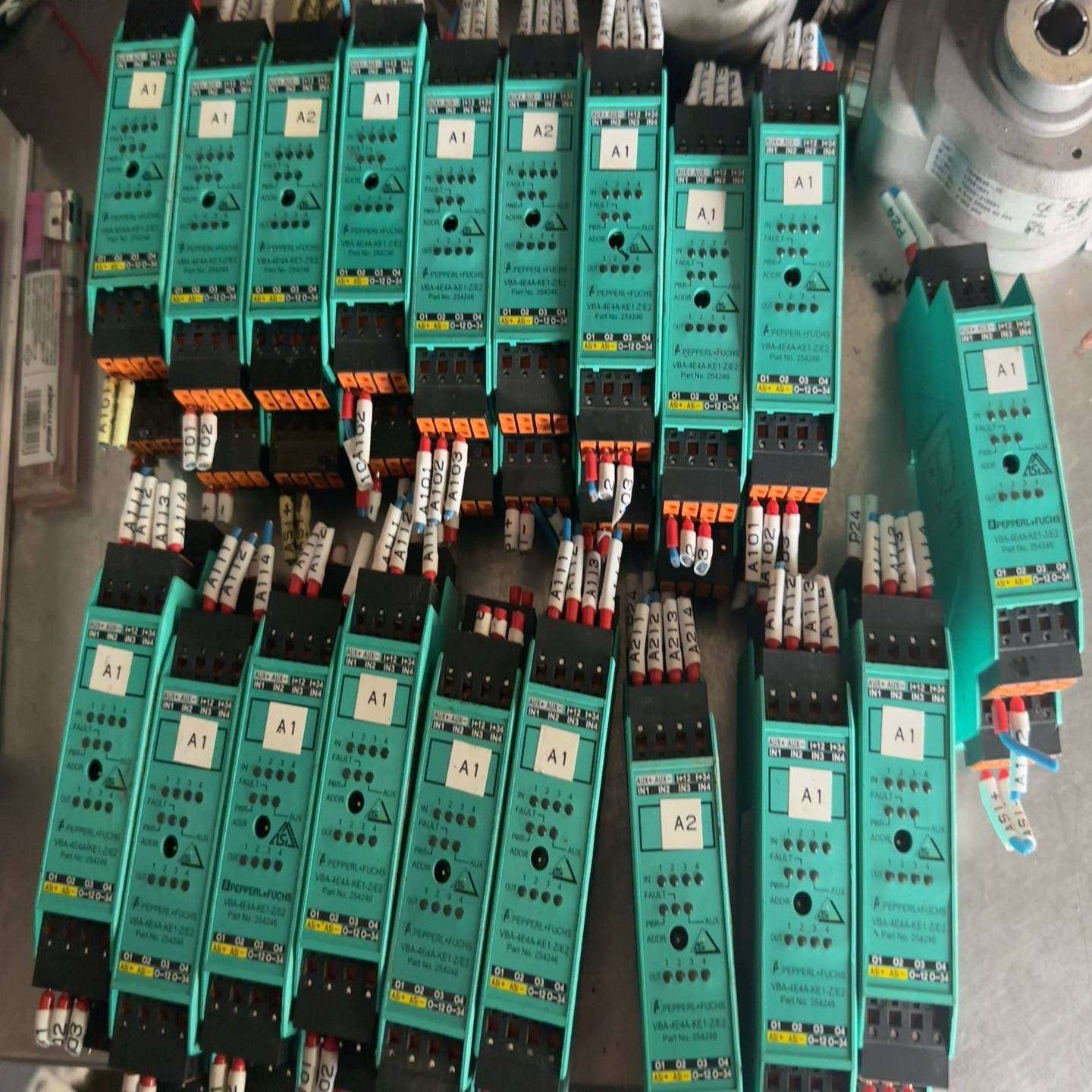 倍加福安全栅  VBA-4E4A-KE1-Z/E2 成色如图【白零商行】