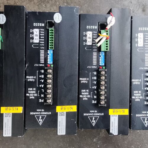 雷赛DM2282 驱动器4只（3只接线端子有瑕疵，图）-询价