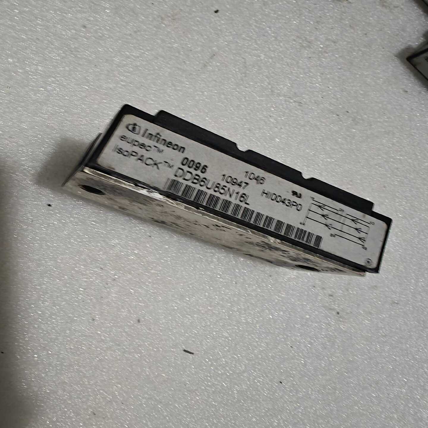 【议价】英飞凌整流桥DDB6U85N16L,,电流85A,耐压适用