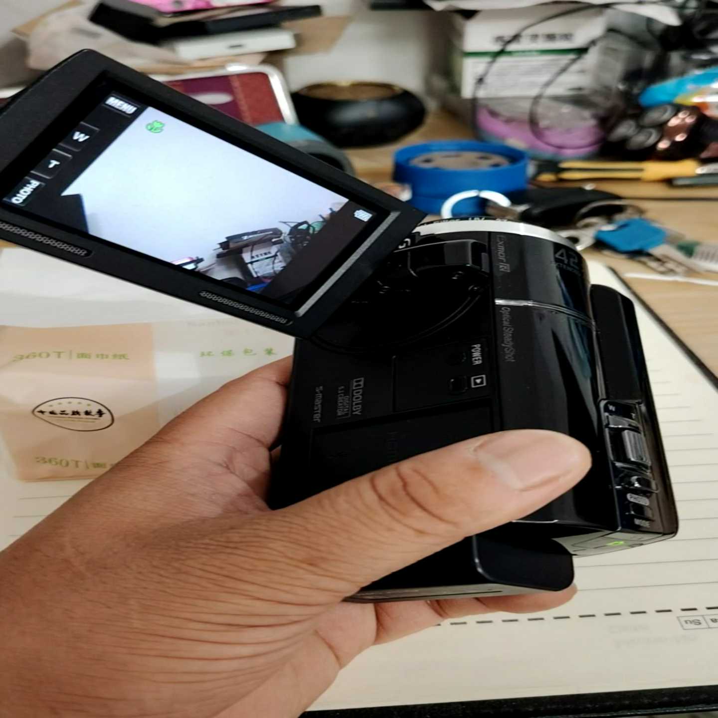 询价索尼HDR-XR160E摄录一体机，测试正常使用，屏幕里