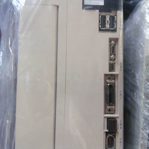 议价SGDV-200A11A002000全新安川伺服驱动器现货欢迎采购