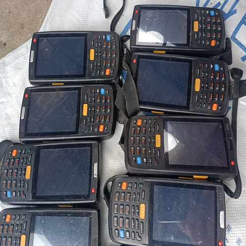 咨询-iDt9900手持数据采集终端，型号MT9100C，无充