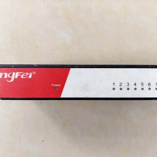 TengFei腾飞TF-1008FD 8口千兆铁壳交换机，议价