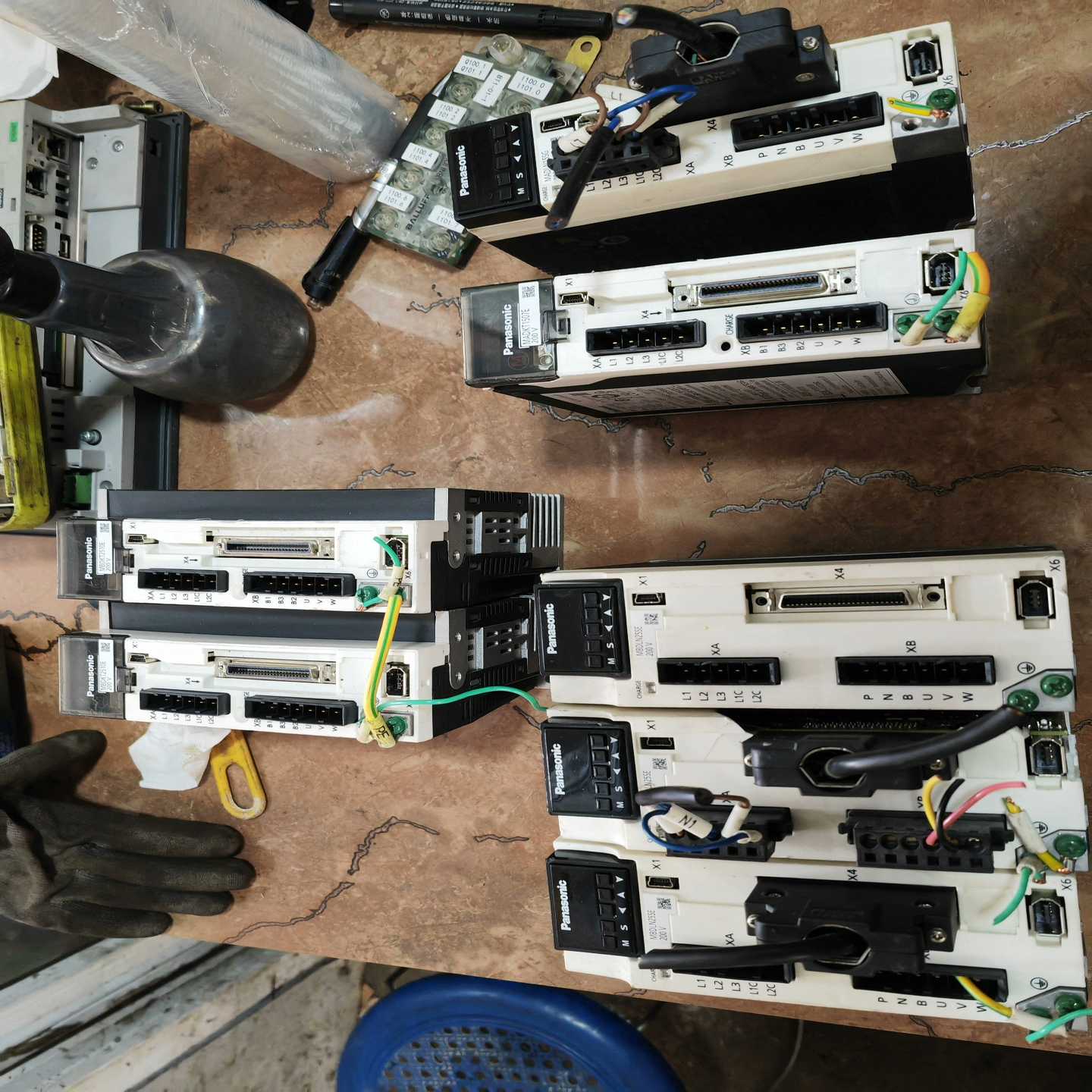 松下驱动器MBDLN25SE板子伤到了，--议价商品