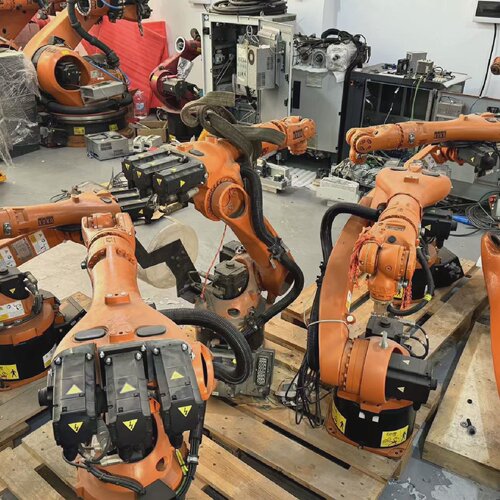 寻《新到库卡5套kr5arc机器人便宜卖