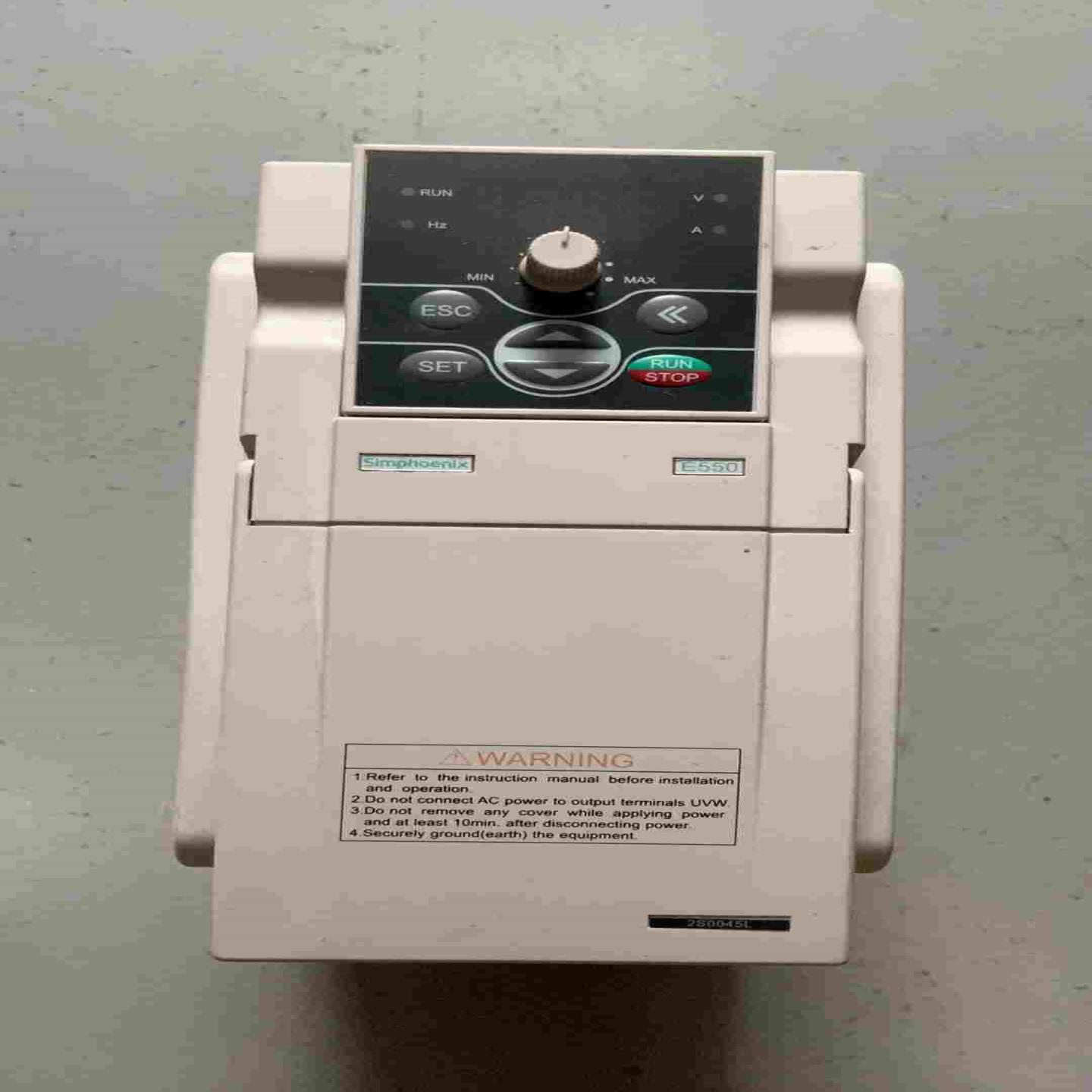 E550-2S0045L 的四方E550系列变频(通通配件）