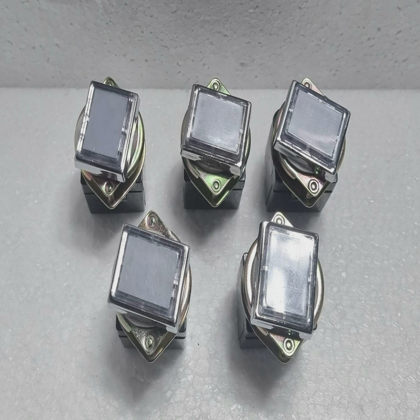 Yongsung电动YSPL2-44飞行员灯白色-5件批量