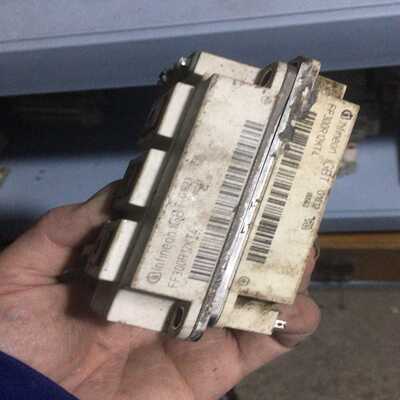 询价ff300r12kt4外观尚可