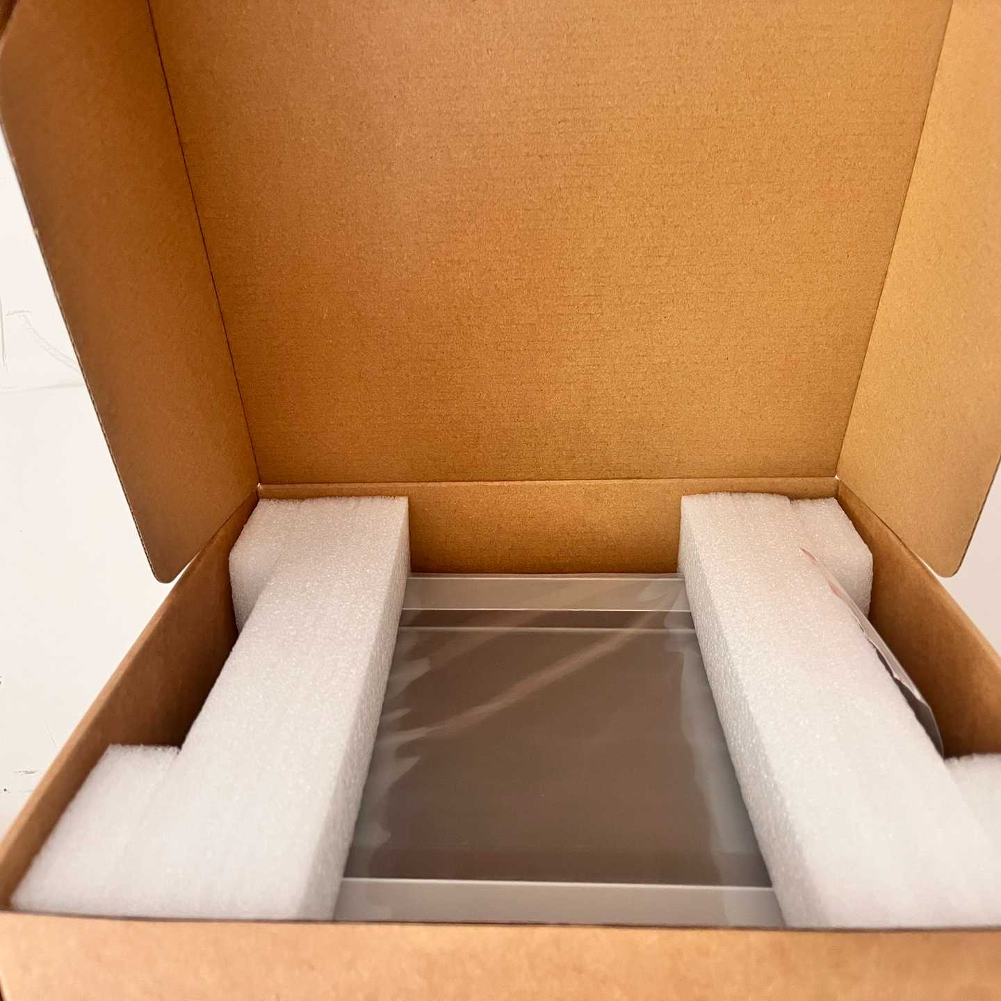 昆仑通态TPC1031Ni全新未拆封--议价商品