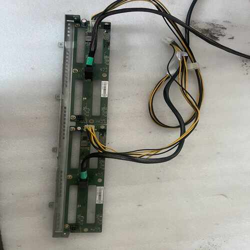 富士通 RX2540M1 M2 4盘位3.5寸硬盘背板A3C--议价商品