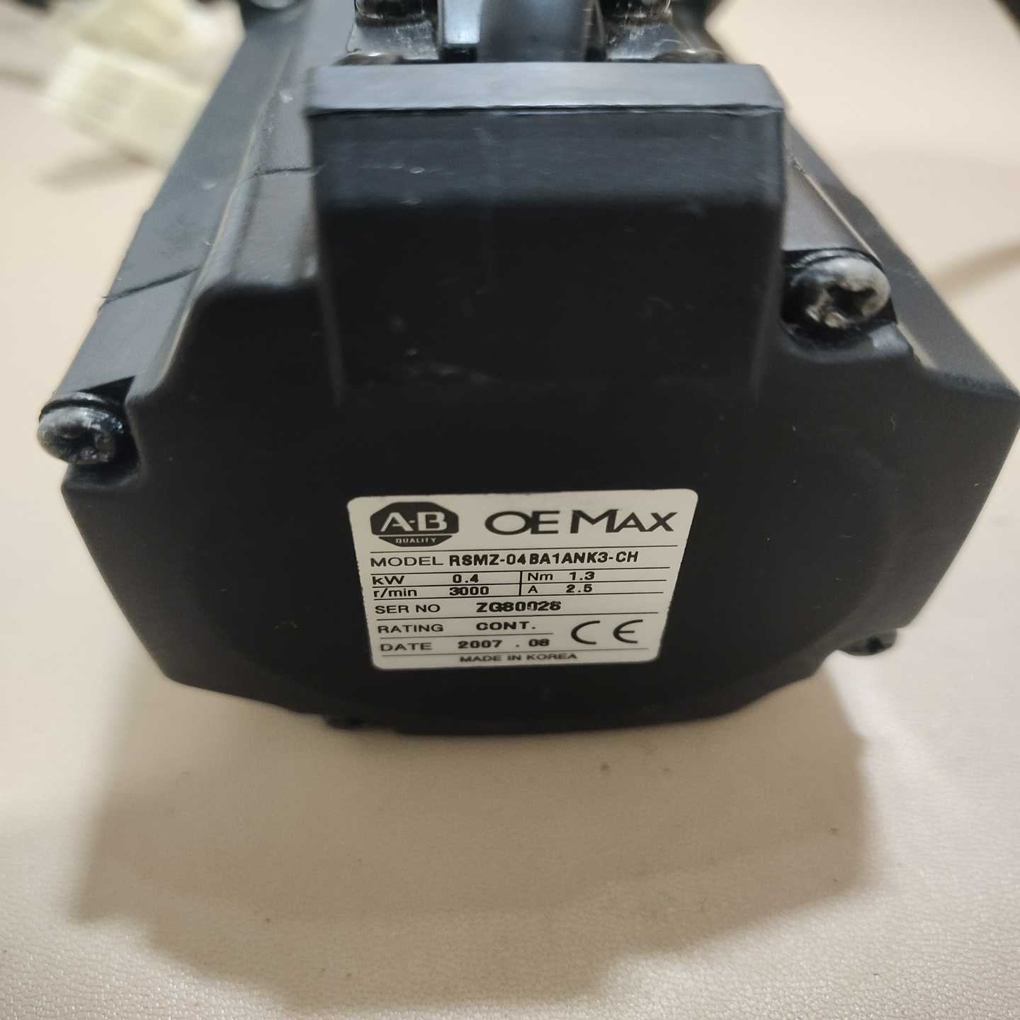 AB伺服电机RSMZ－04BA1ANK3－CH伺服电机0.4询价