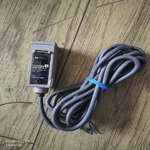 E3S-CT11光电开关，裸货！的联系~询价