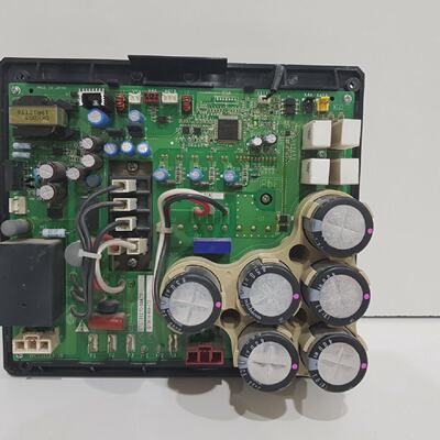 Daikin PC05092 A Yaskawa CIMRPOD45P5AHE YPCT315131B Wechselr