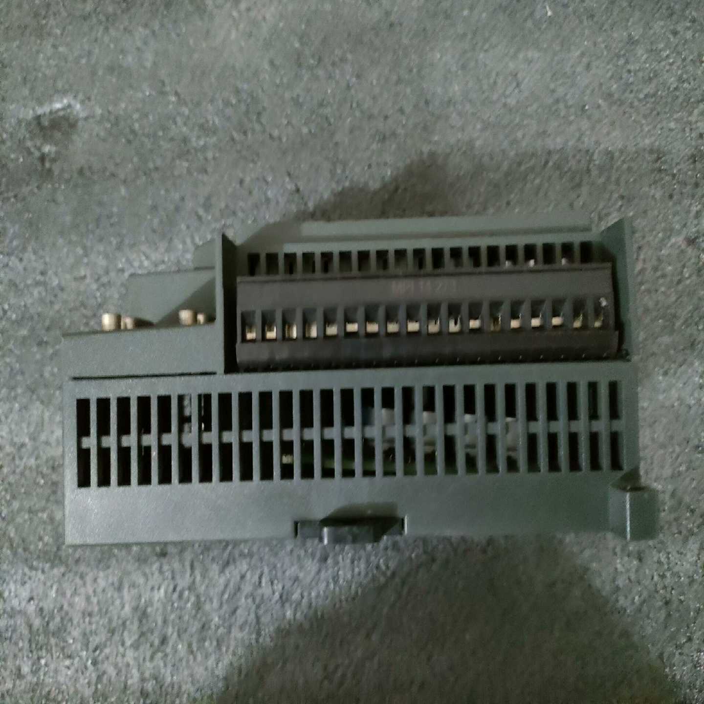 议价西门子PLC模块214-2AD23-0XB8现货拆机件实现货/维修X