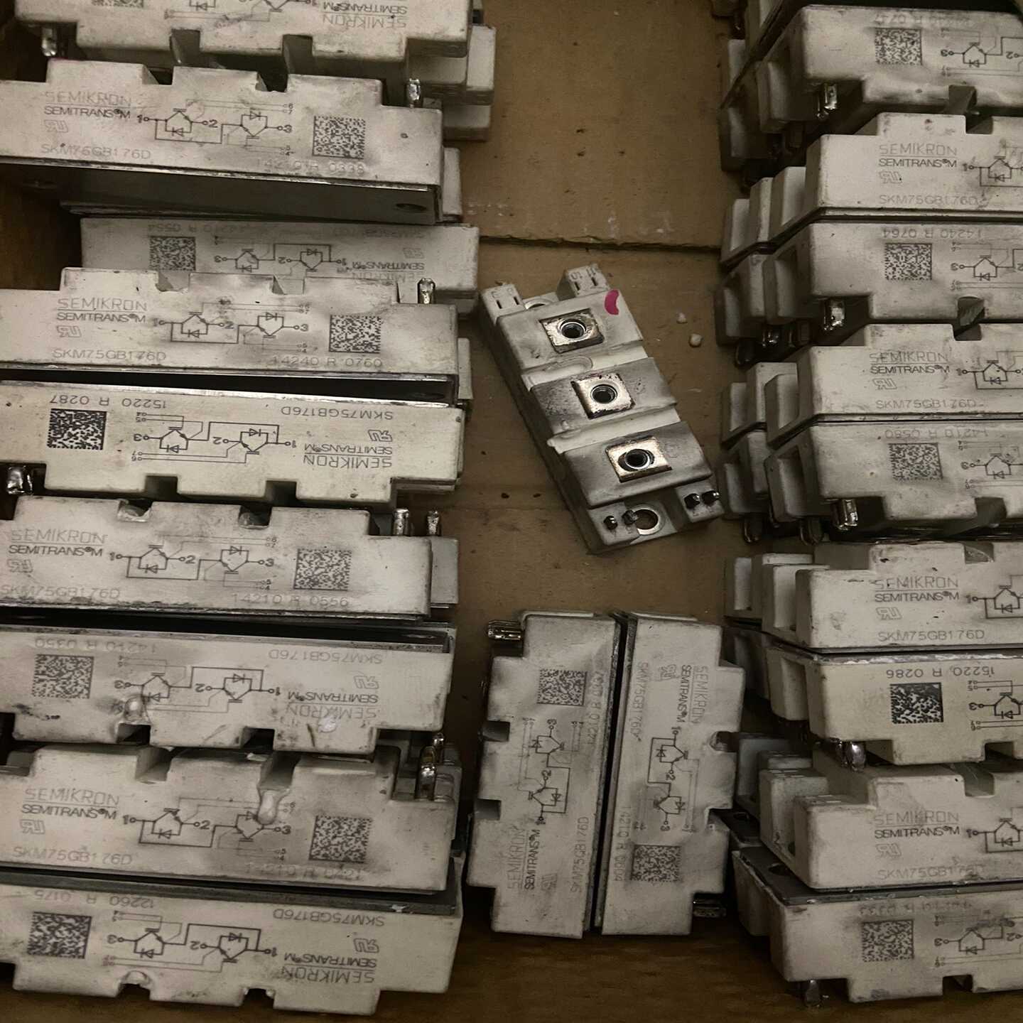 SKM75GB176D，SKM100GB176D，件，变询价