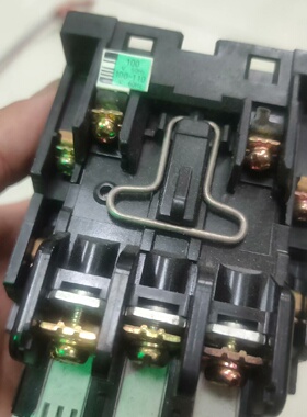 询价-SC1N26线圈电压110V电流50A有3个9