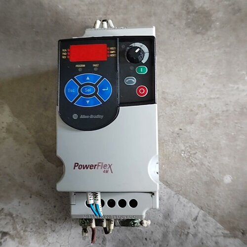 寻AB变频器22FB8P0N1031.5KW220V电