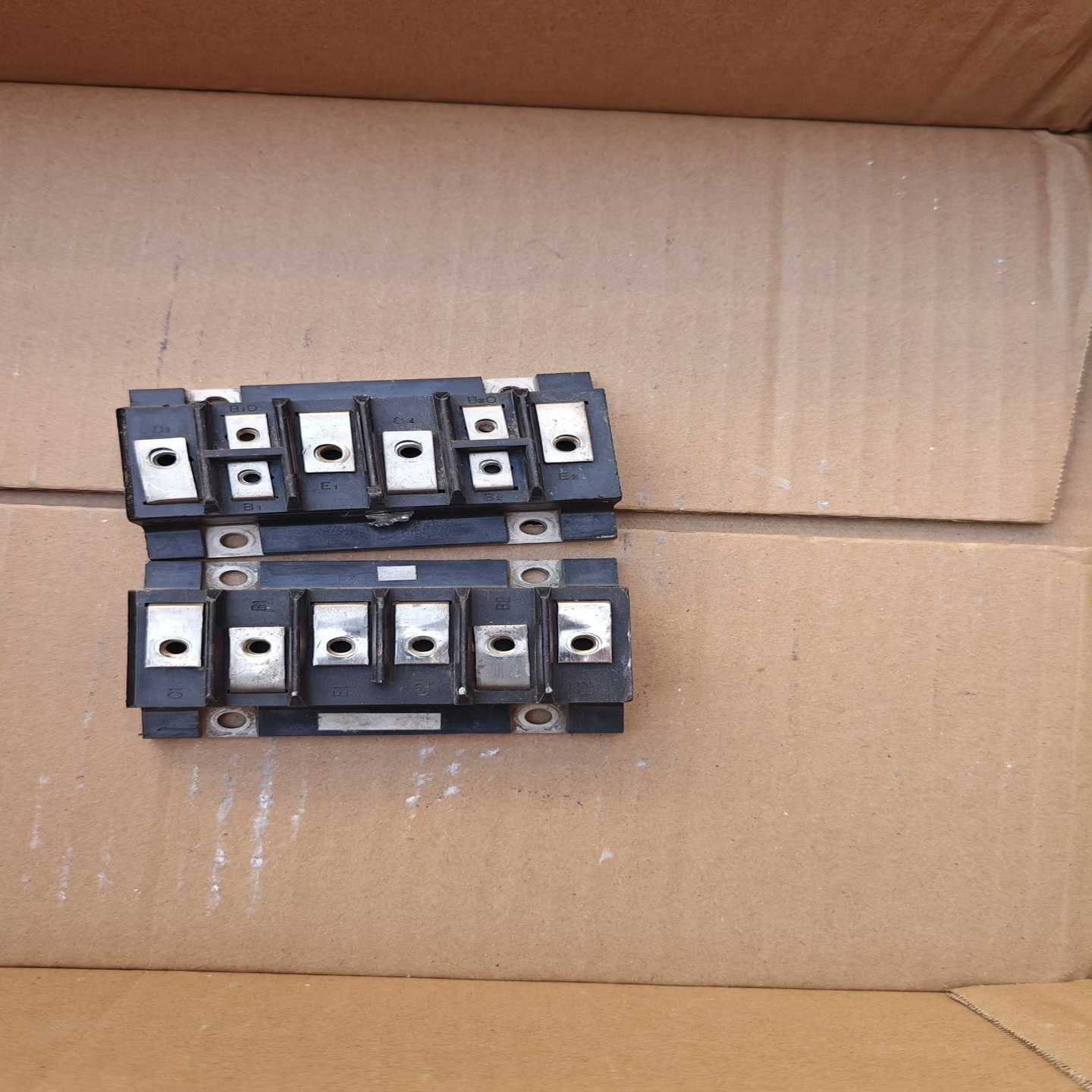 （议价)富士模块EVL31-050EVM32-050电压 500