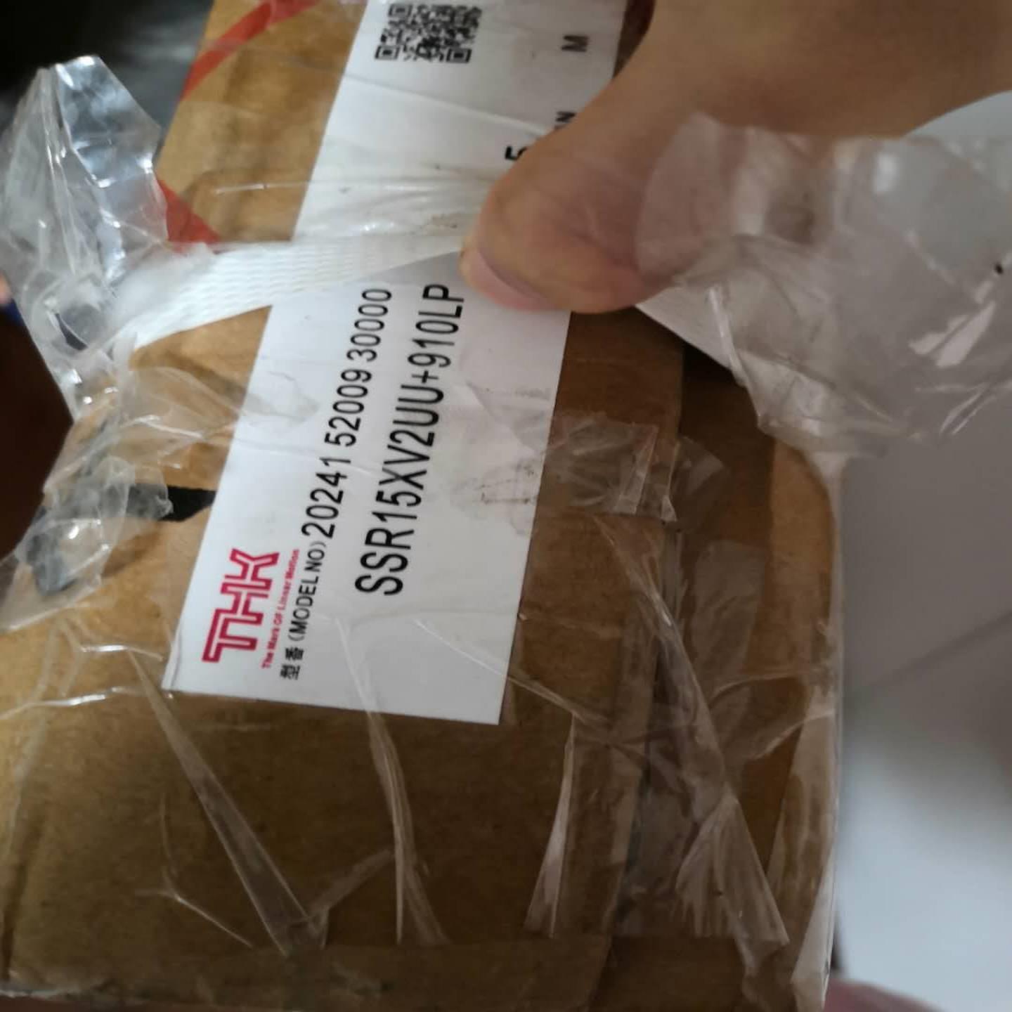 配件THK直线导轨滑块SSR15XV2UU+910LPSSR15XV2UU原装闪发议价