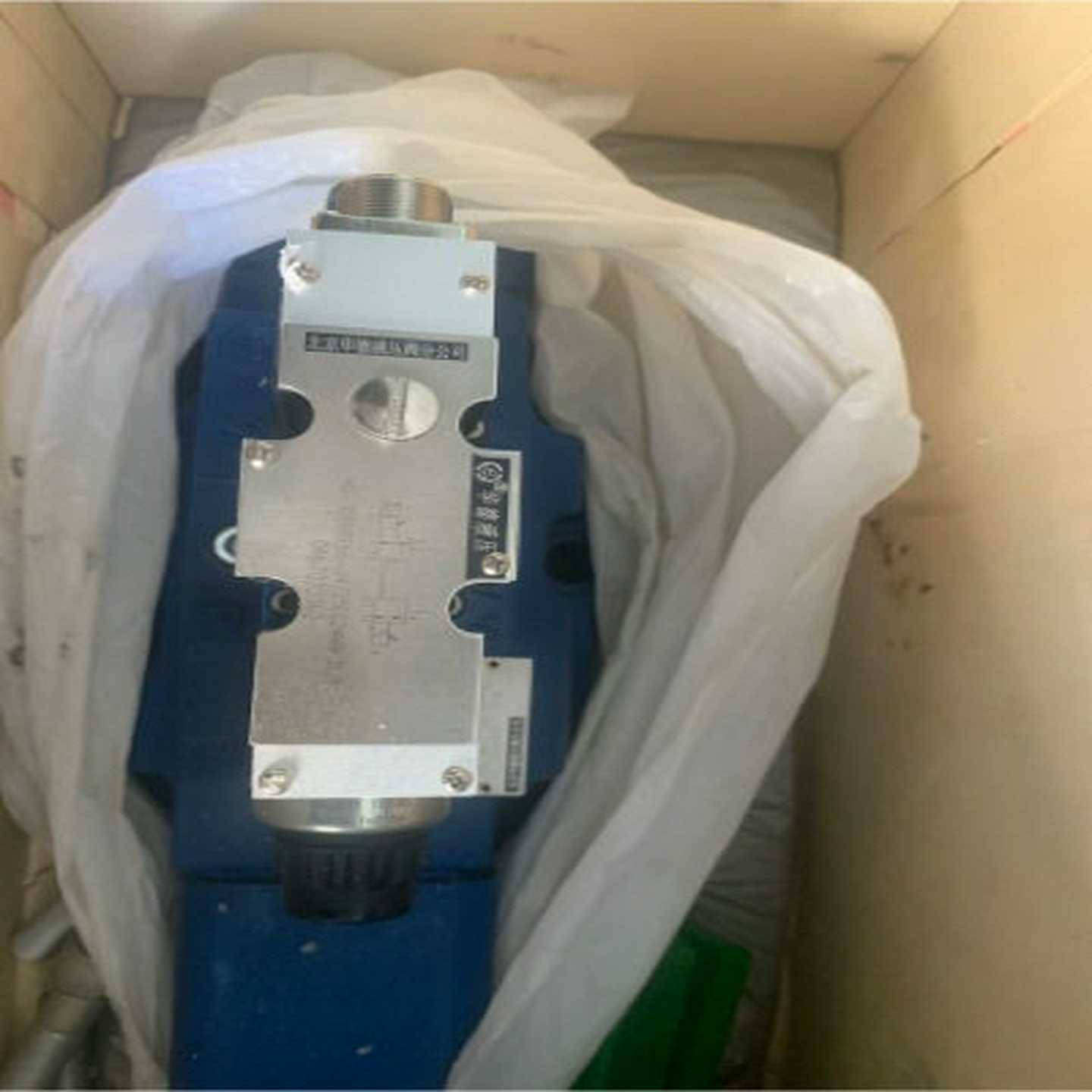 【议价】华德比例换向阀4WRZE32W8-520-7X/6EG24适用