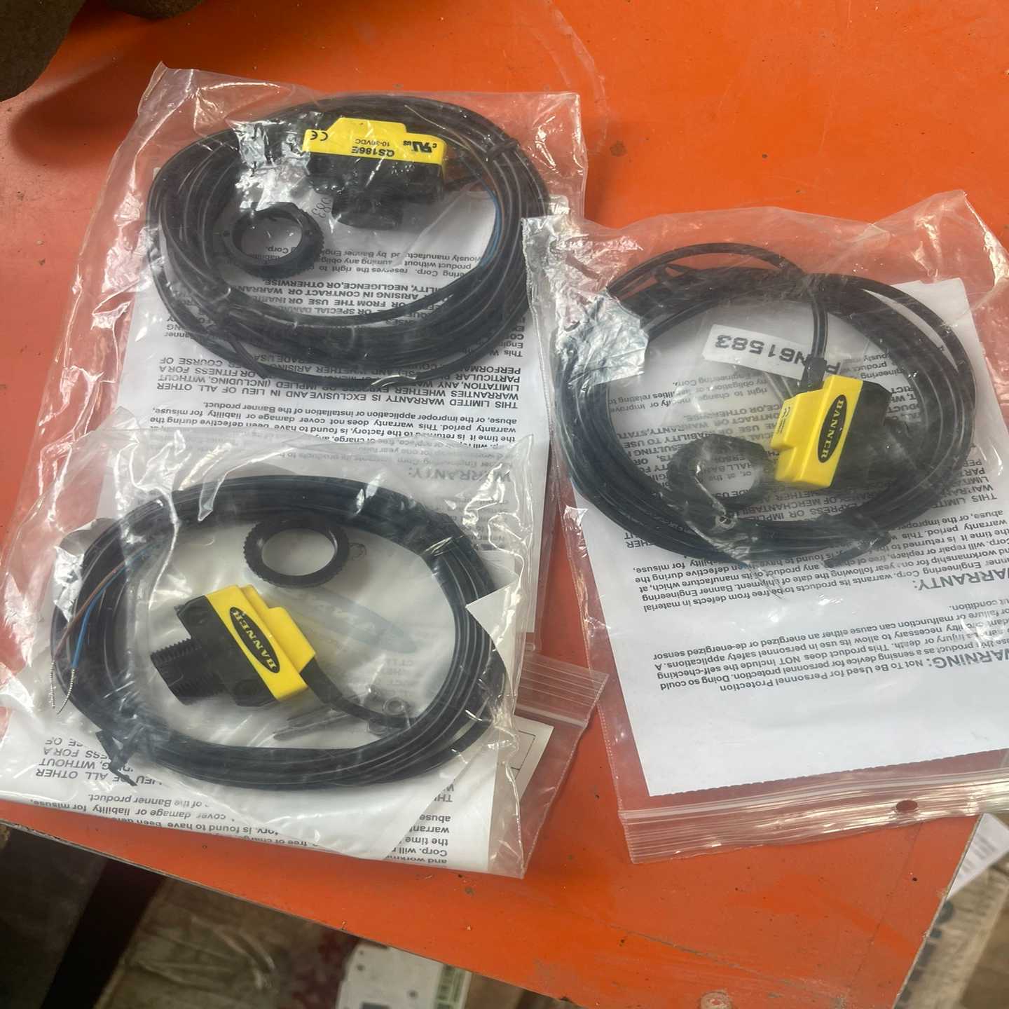 全新库存美国邦纳光电传感器三只低价处理--议价商品