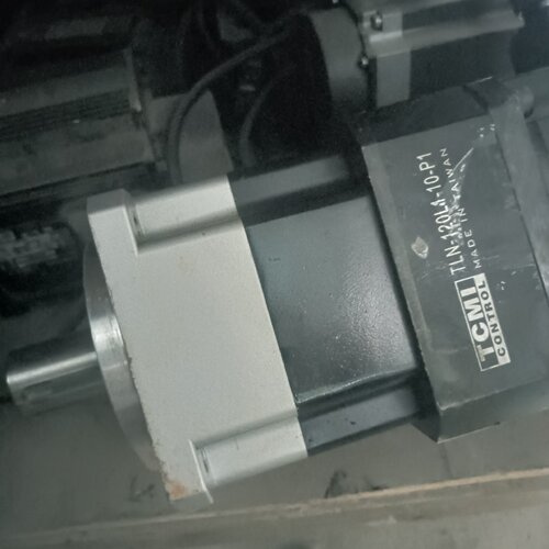 询价*TCMI减速机TLN120L110P1只有一个