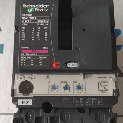 Schneider Electric NSX100H Gehuseschutzschalter 100 Ampere 3