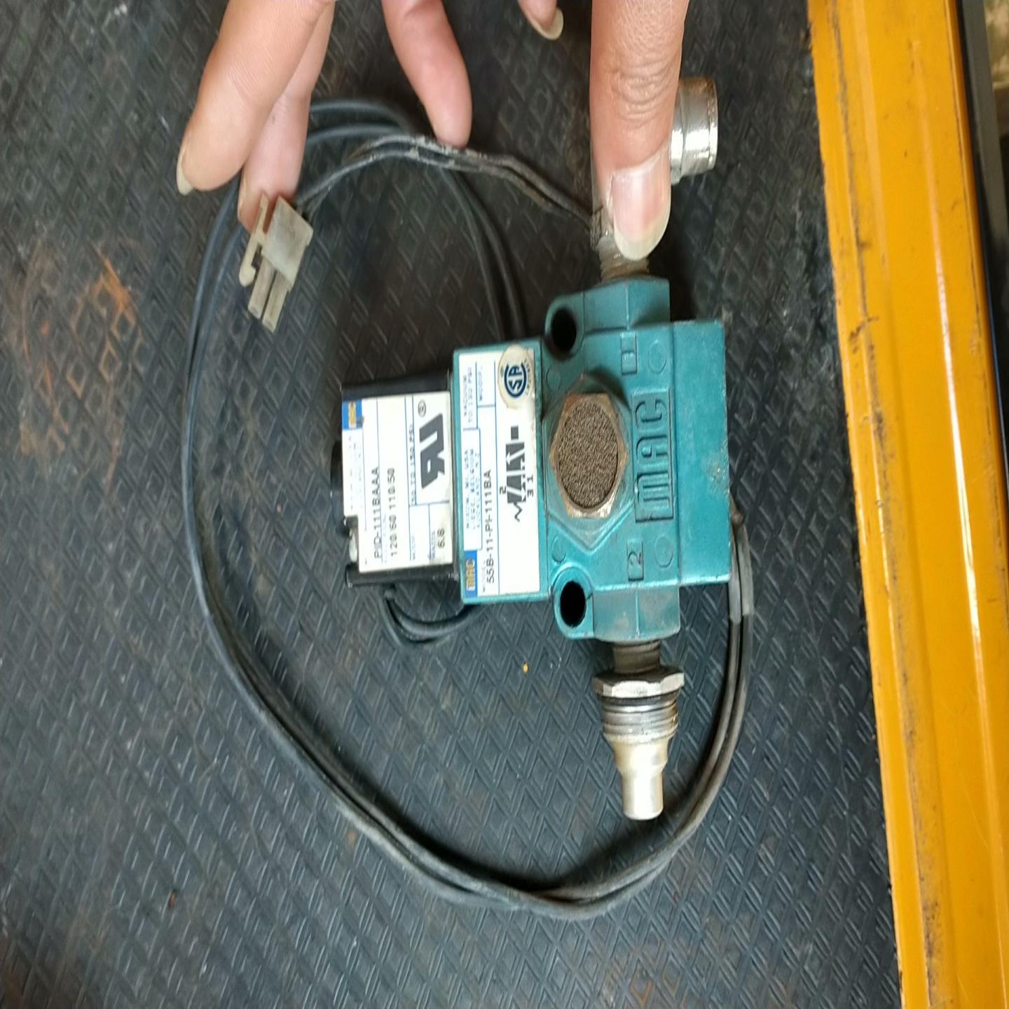 美国MAC电磁阀55B-11-PI-111BA(胖胖商铺）