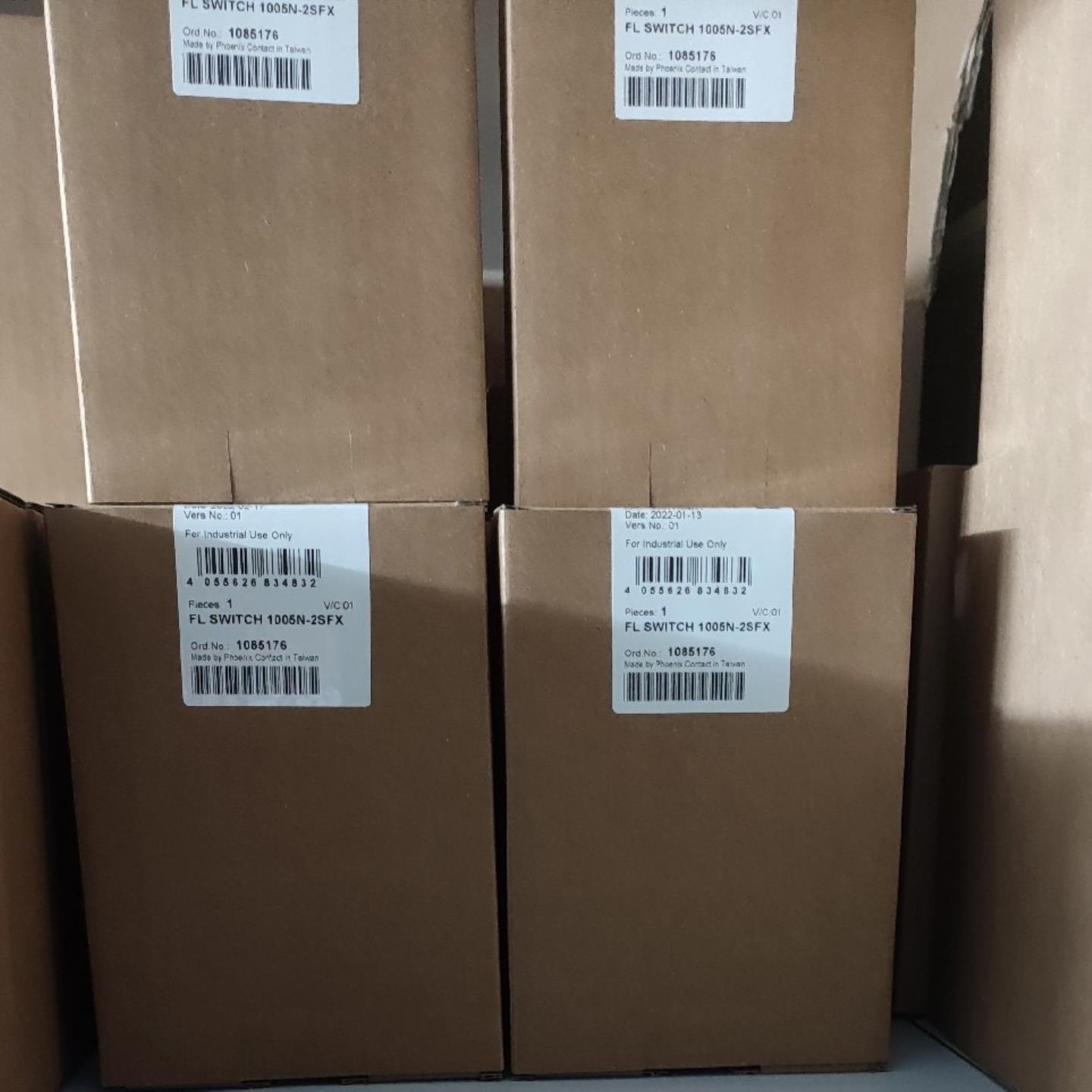 1085176菲尼克斯FLSWITCH1005N-2SFX交换机