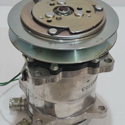 Que Products AIR525774 AC Kompressor 204745 DY508S103 U01810