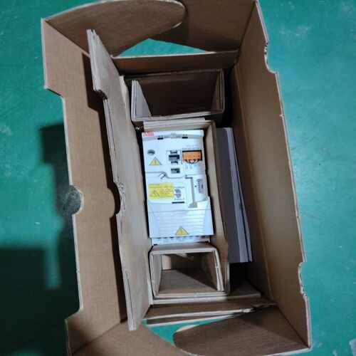 变频器ACS355-01E-06A7-21.1KW