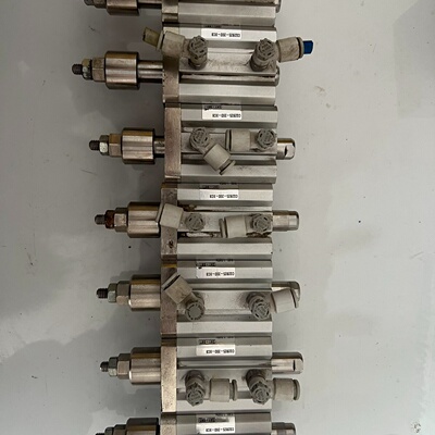 议价处理气缸型号cq2b2520dxc8议价