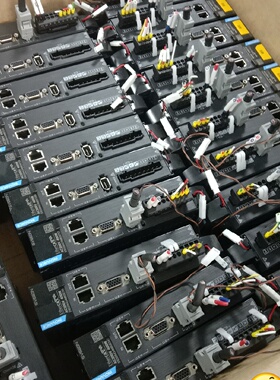 汇川伺服400wsv660ns2r8isv660ps2-议价