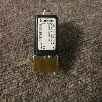 配件burkert601200134182三通黄铜电磁阀230v5060Hz议价