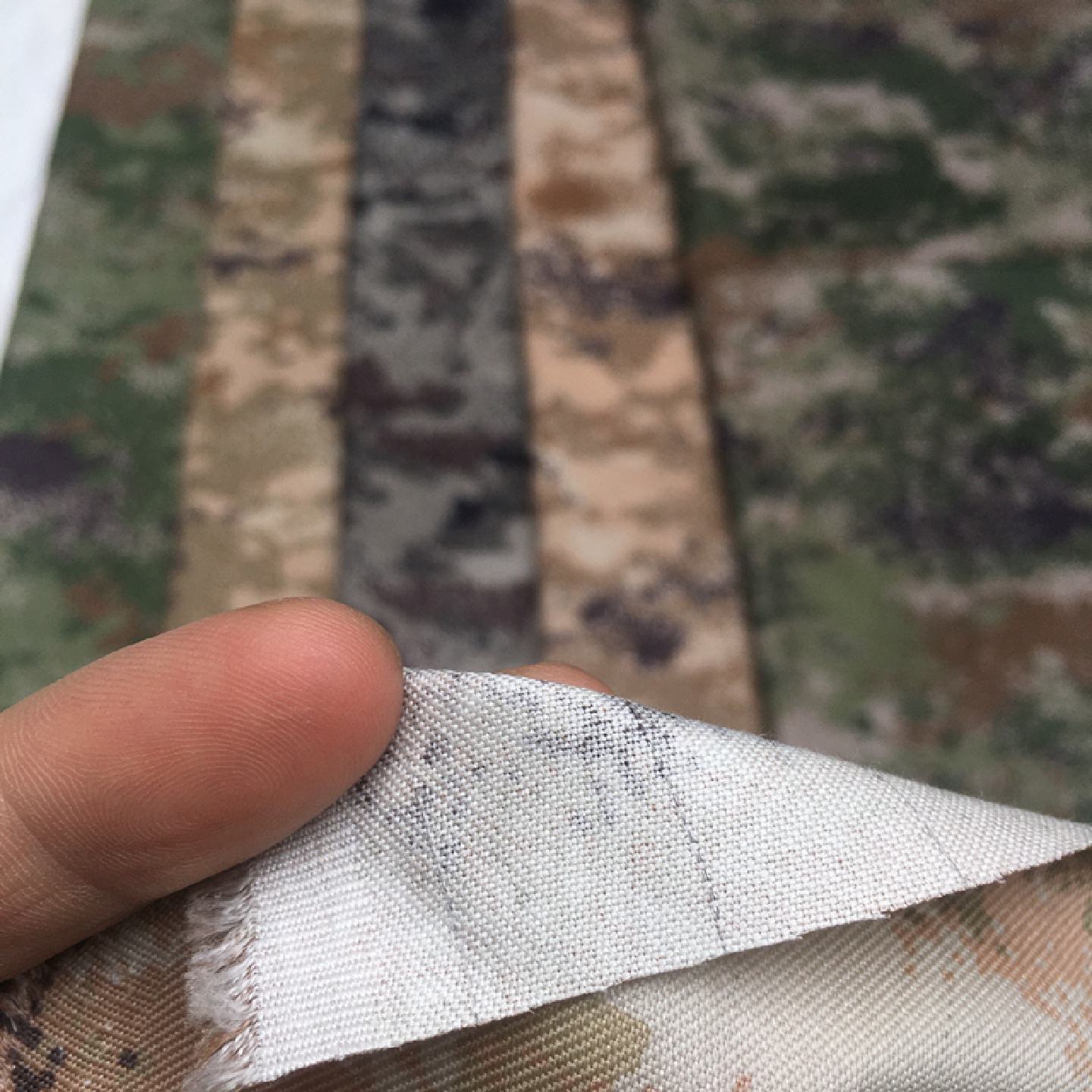 原品新式锦棉迷彩布头迷彩布锦棉混纺斜纹布料防静电防红外迷彩布
