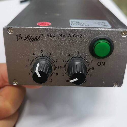 纬朗VLD24V1ACH2视觉光源电源控制器正品拆-议价