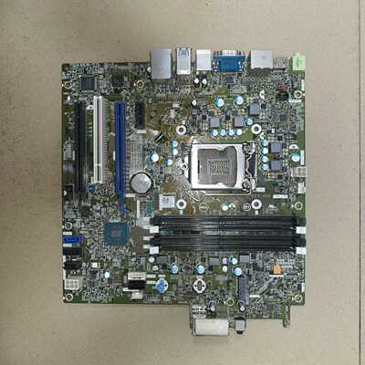 （议价）7050MT主板，，功能完好。主板接口齐全，带U