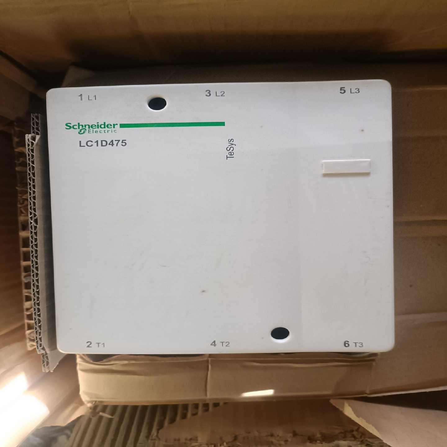 询价九九成新接触器LC1D475M7C电压220V