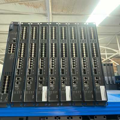 华三H3C S5500-34F-HI 三层万兆以太网交换机。