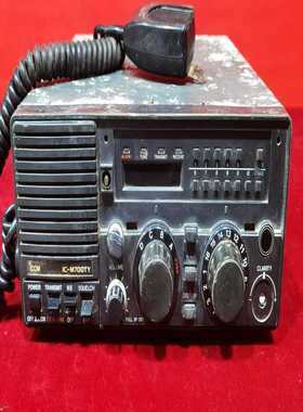 询价艾可慕ICOMIC-M700TY短波电台，图片实物通电，