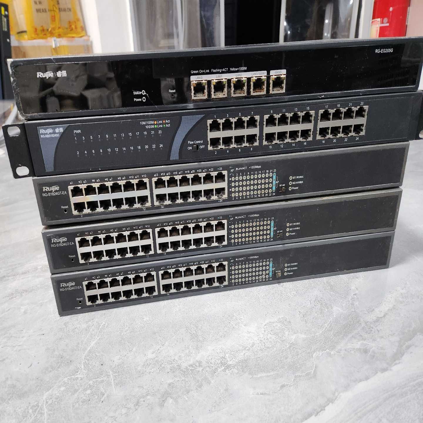 询价~锐捷RG-EG205G  NBS-1824GC RG-S18