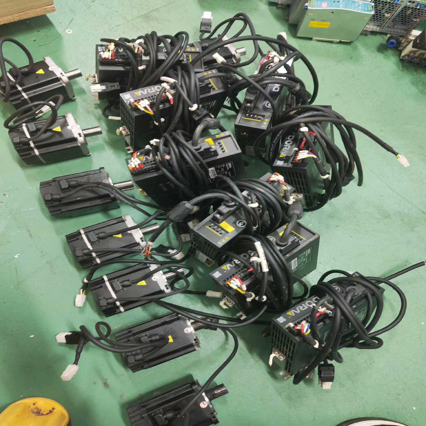 【议价】东菱750W伺服电机，驱动：DS2P-08AS，电机：DM1适用