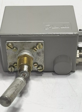 DanfossKPS79TemperatureSwitches060L3121332